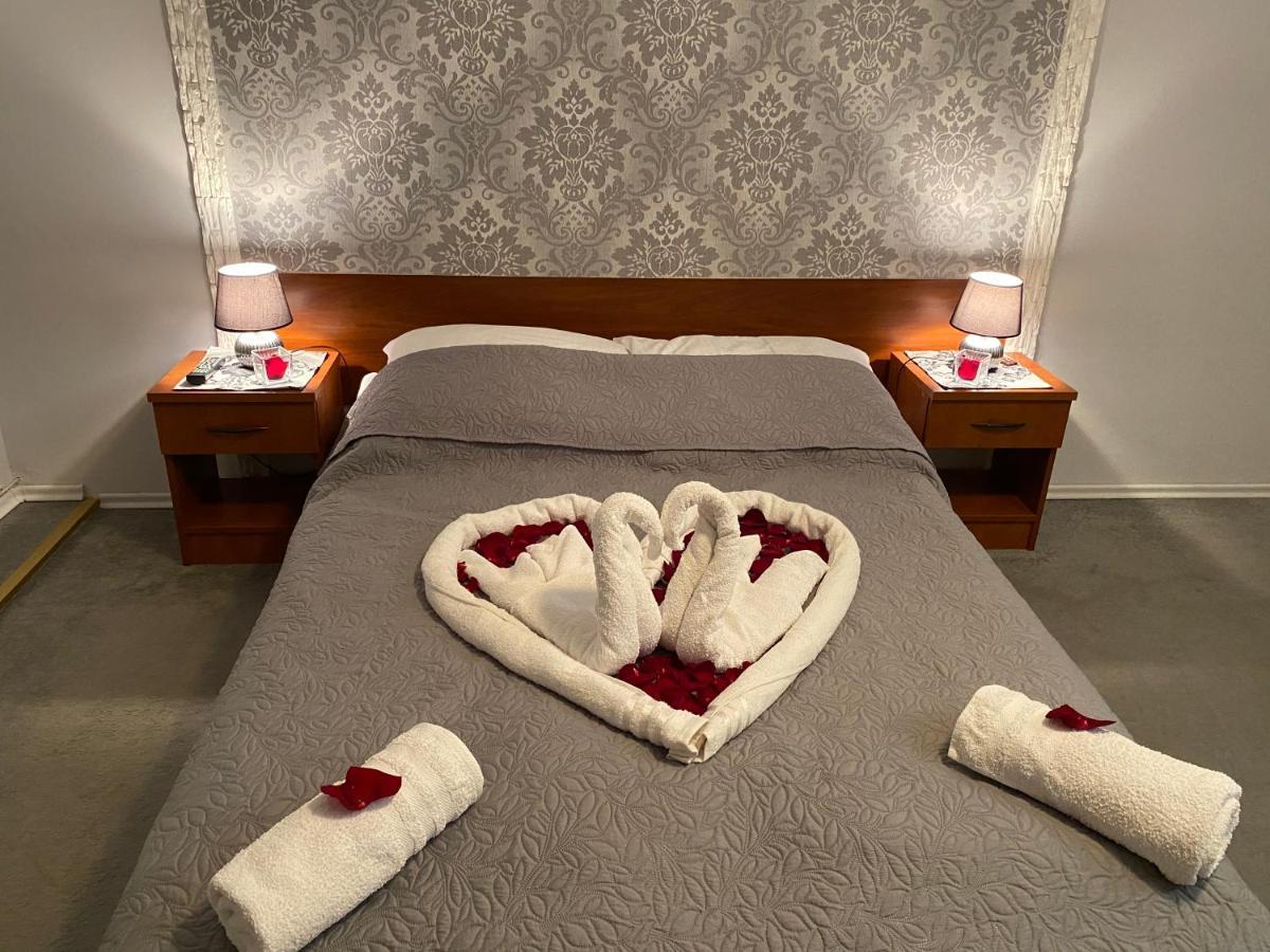 Września Restauracja Hotel Kassandra מראה חיצוני תמונה