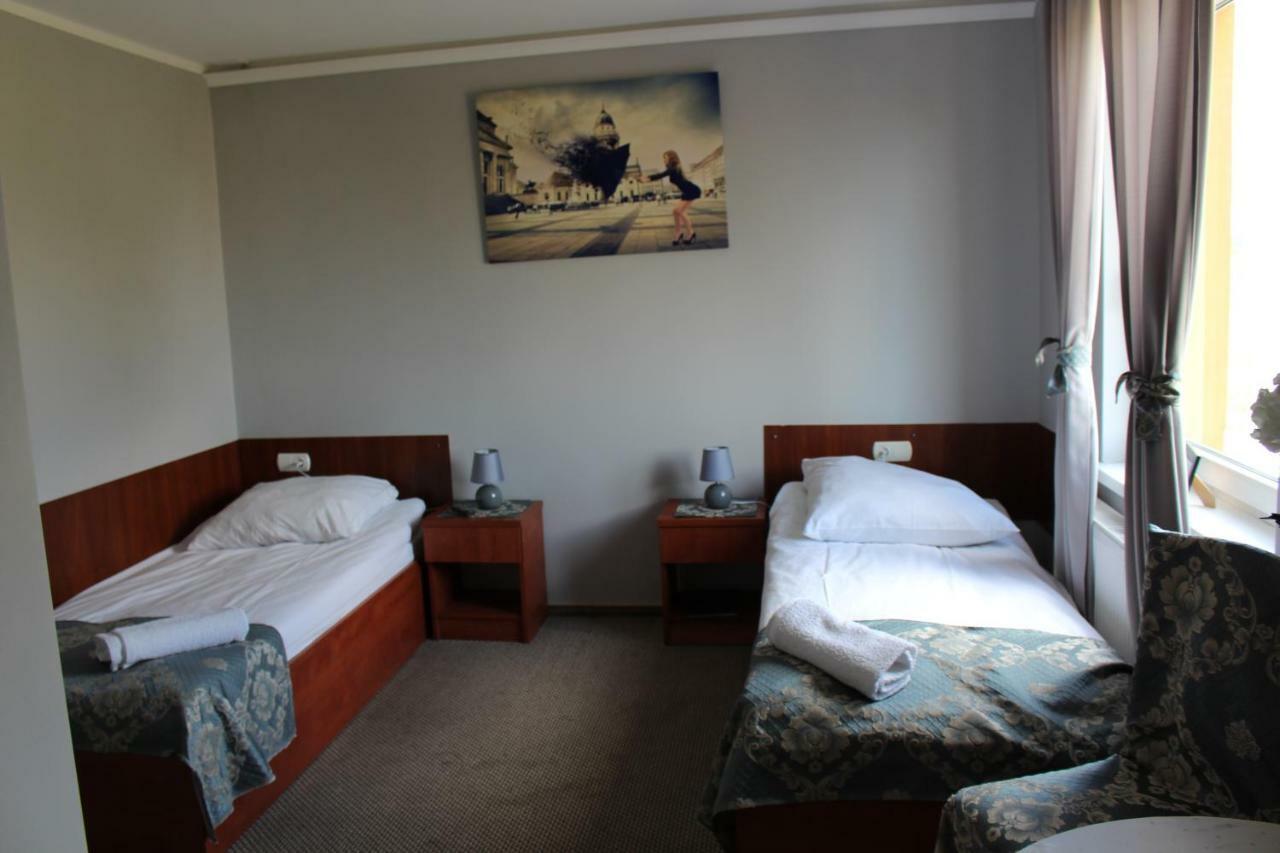 Września Restauracja Hotel Kassandra מראה חיצוני תמונה