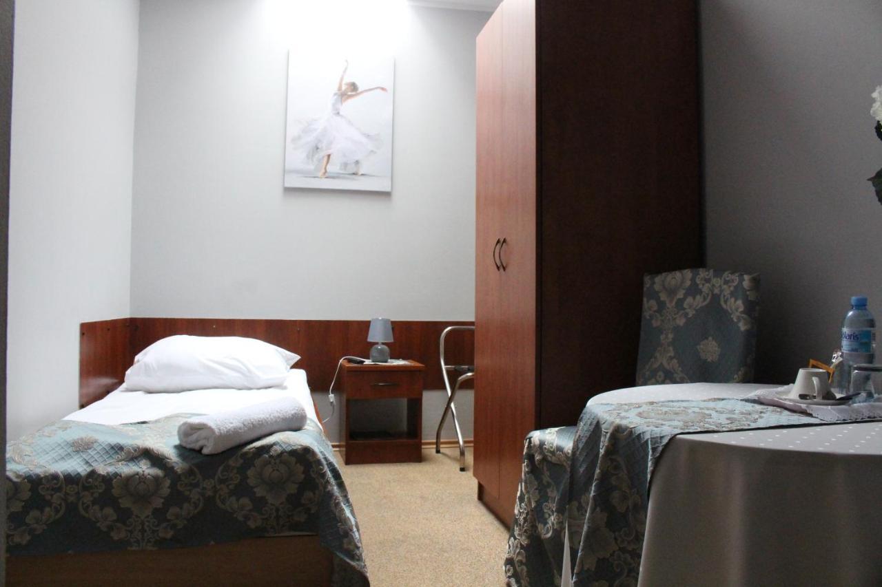 Września Restauracja Hotel Kassandra מראה חיצוני תמונה